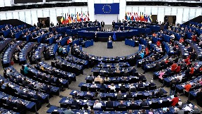 Danas debata o Srbiji